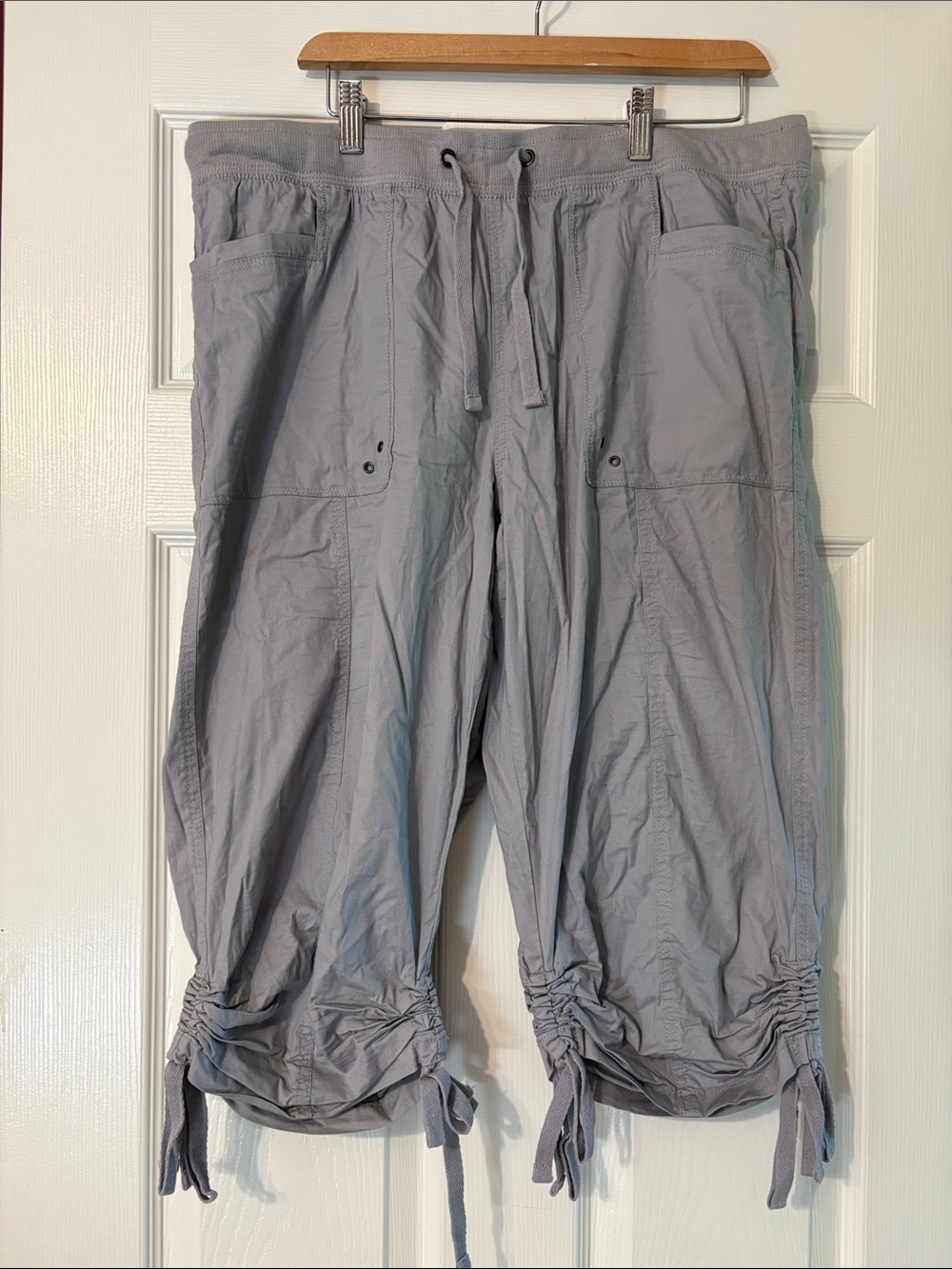 Women’s Gray Drawstring Cargo Jogger Pants
